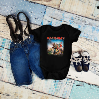 Habits rock pour bébé dont un body Iron Maiden de couleur noire